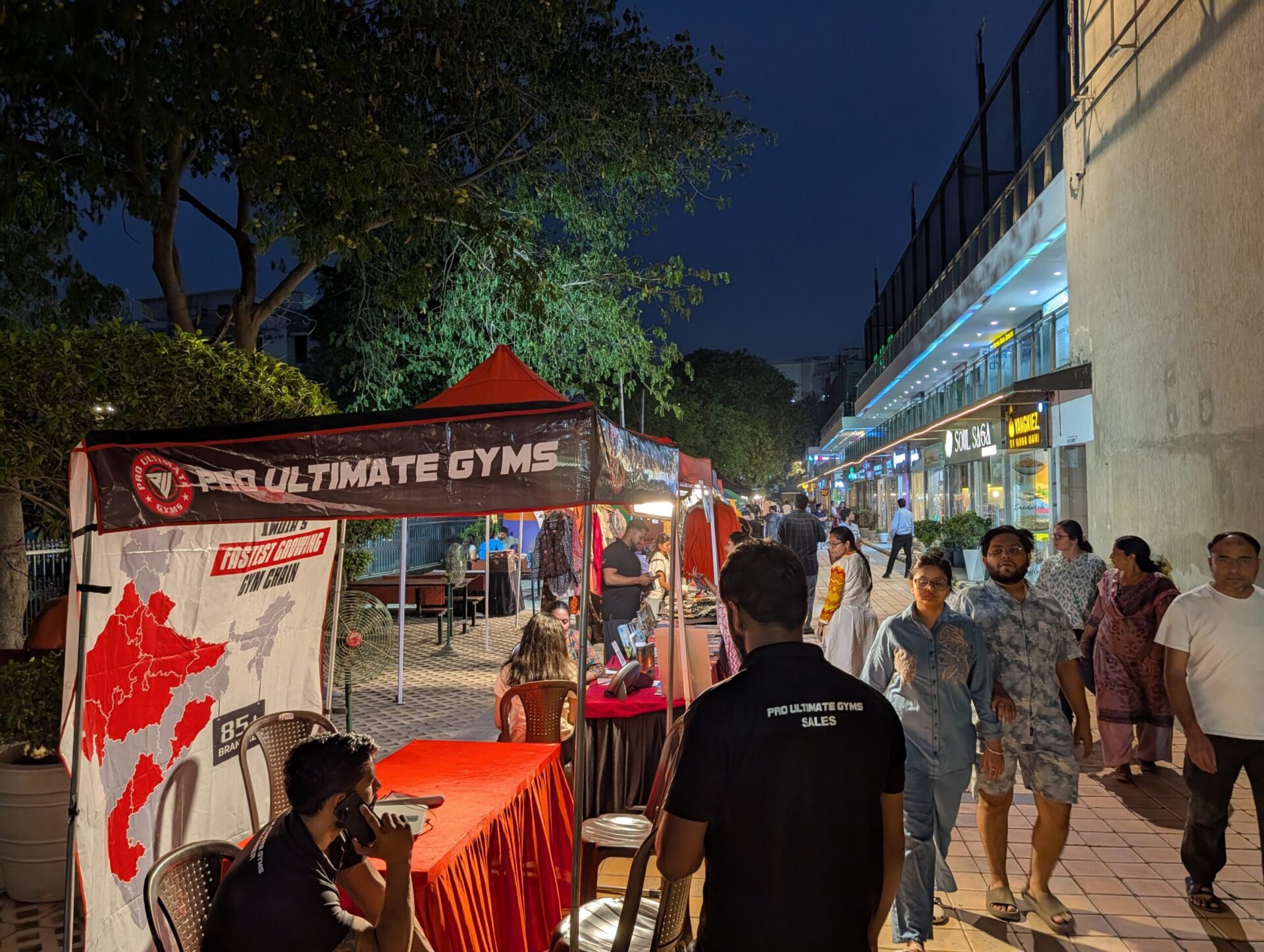 Gurugram’s Biggest Flea Market Drew Shoppers and Local Brands Together